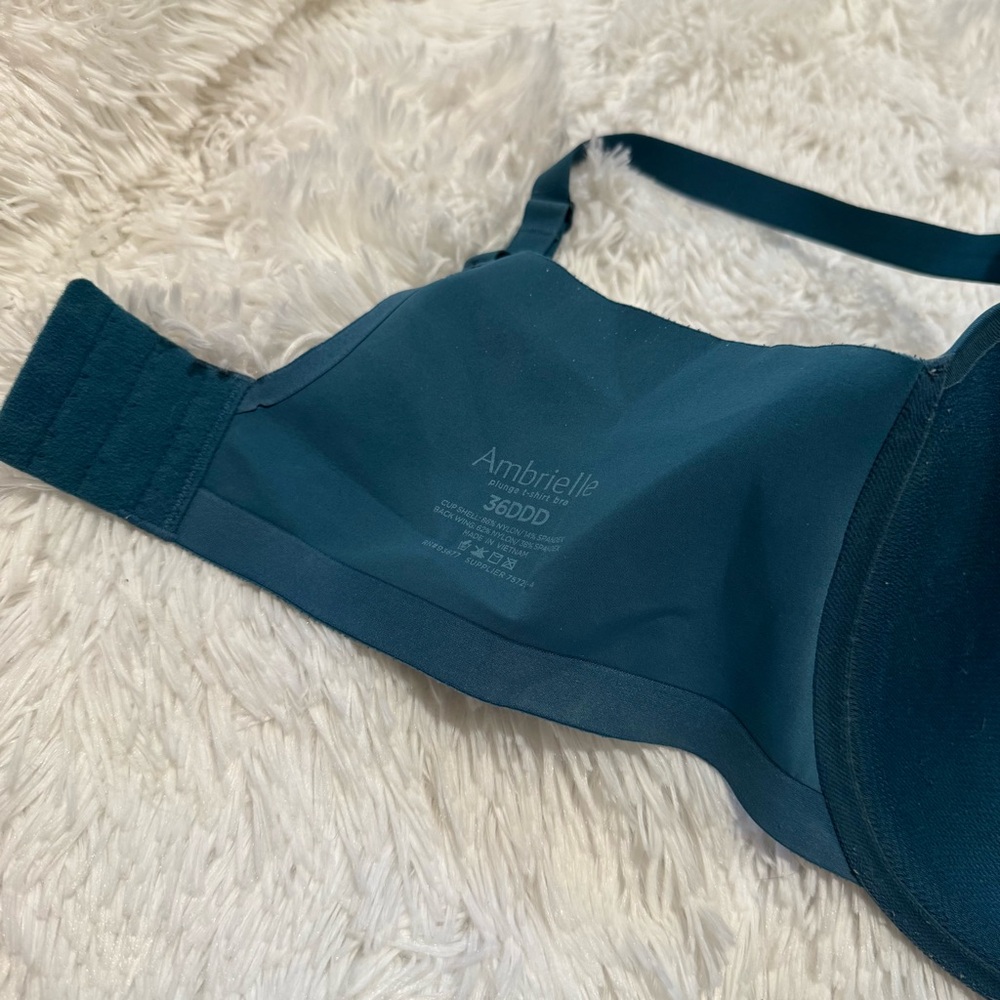 Ambrielle Plunge T-Shirt Bra Size 36DDD - Picture 3 of 7